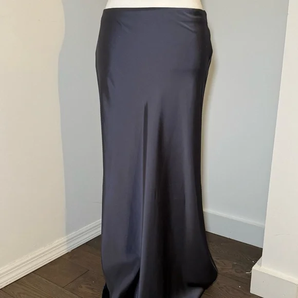 Zara Navy Satin Maxi Skirt - Picture 1 of 1